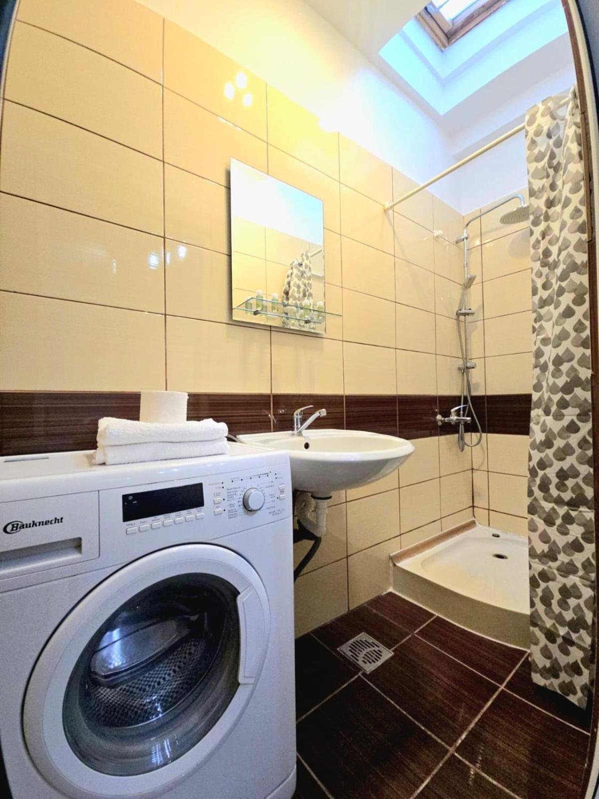 브라쇼브 Casa Bia 아파트 외부 사진